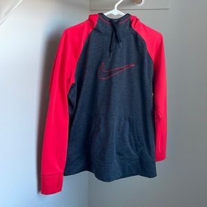 Nike Therma-fit sweatshirt